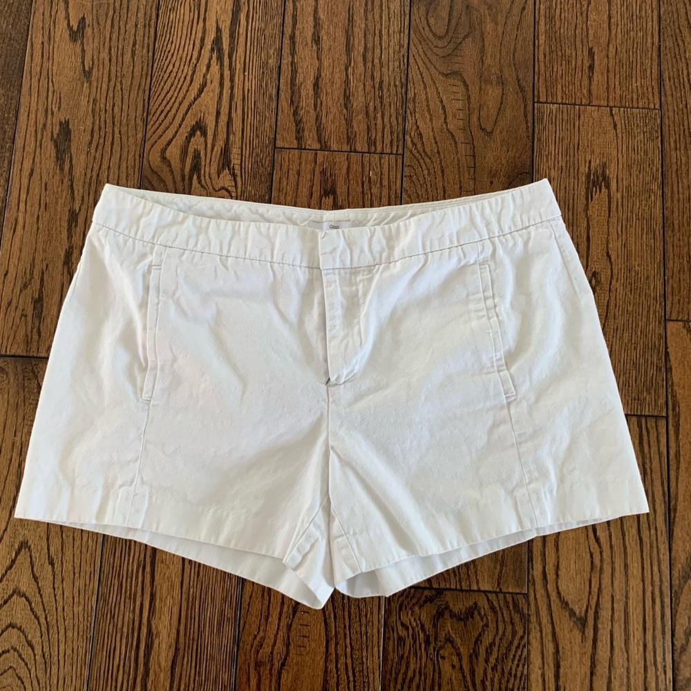 Shorts GAP size 10